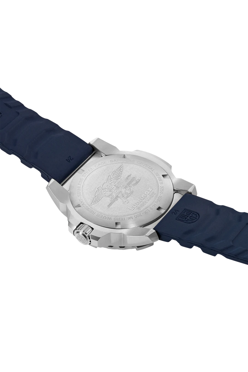 Luminox Mens Watch Navy Seal Steel 3253: 45mm Navy Blue Display Silver Stainless Steel 200 M Water Resistant