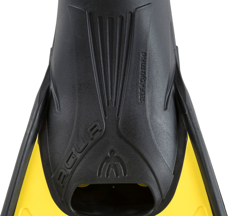 Cressi Adult Short Light Swim Fins with Self-Adjustable Comfortable Full Foot Pocket - Perfect for Traveling - Agua Short: Made in Italy