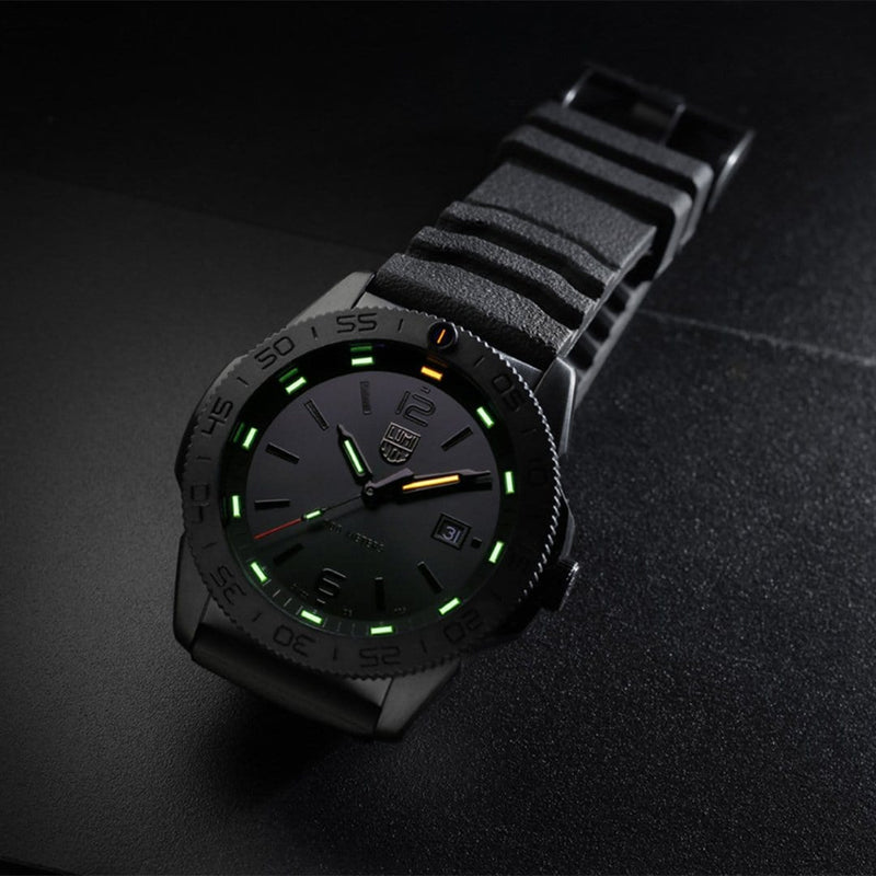 Luminox Pacific Diver - 3121.BO Dive Watch