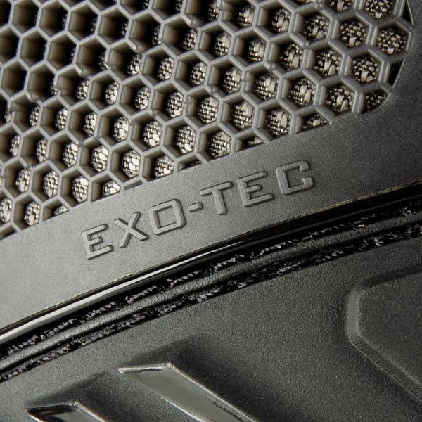Korkers River Ops - Guide-Caliber Performance - Includes Interchangeable Vibram & Studded Vibram Soles - Black
